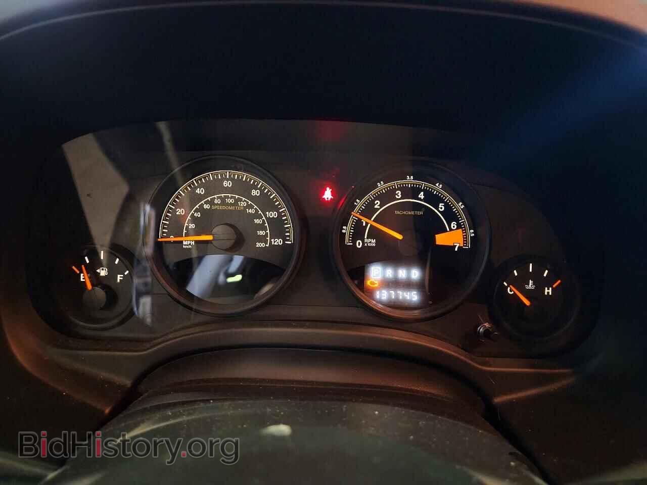 2014 JEEP COMPASS - VIN: 1C4NJDBB1ED586152 - Photo 9