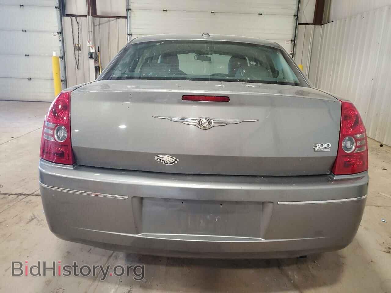 2010 CHRYSLER 300 - VIN: 2C3CA5CV6AH318835 - Фото 6