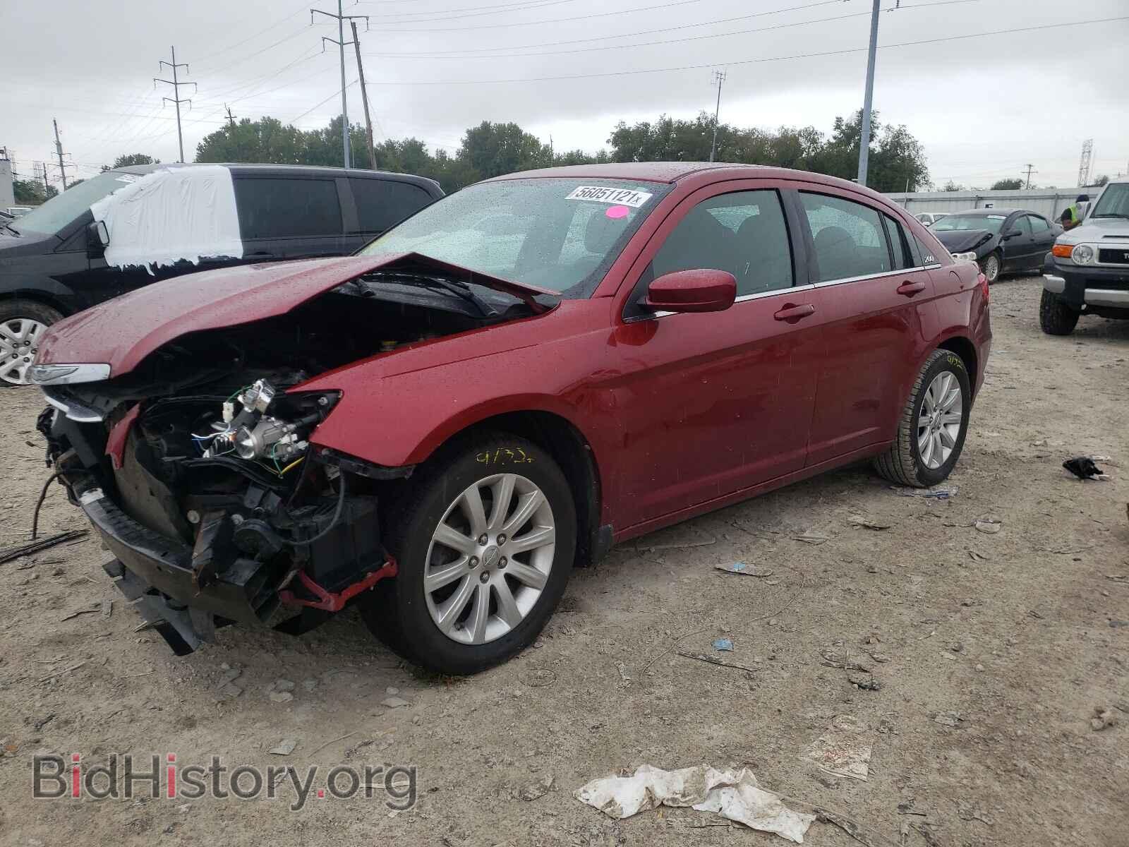 2013 CHRYSLER 200 - VIN: 1C3CCBBB2DN736840 - Фото 2