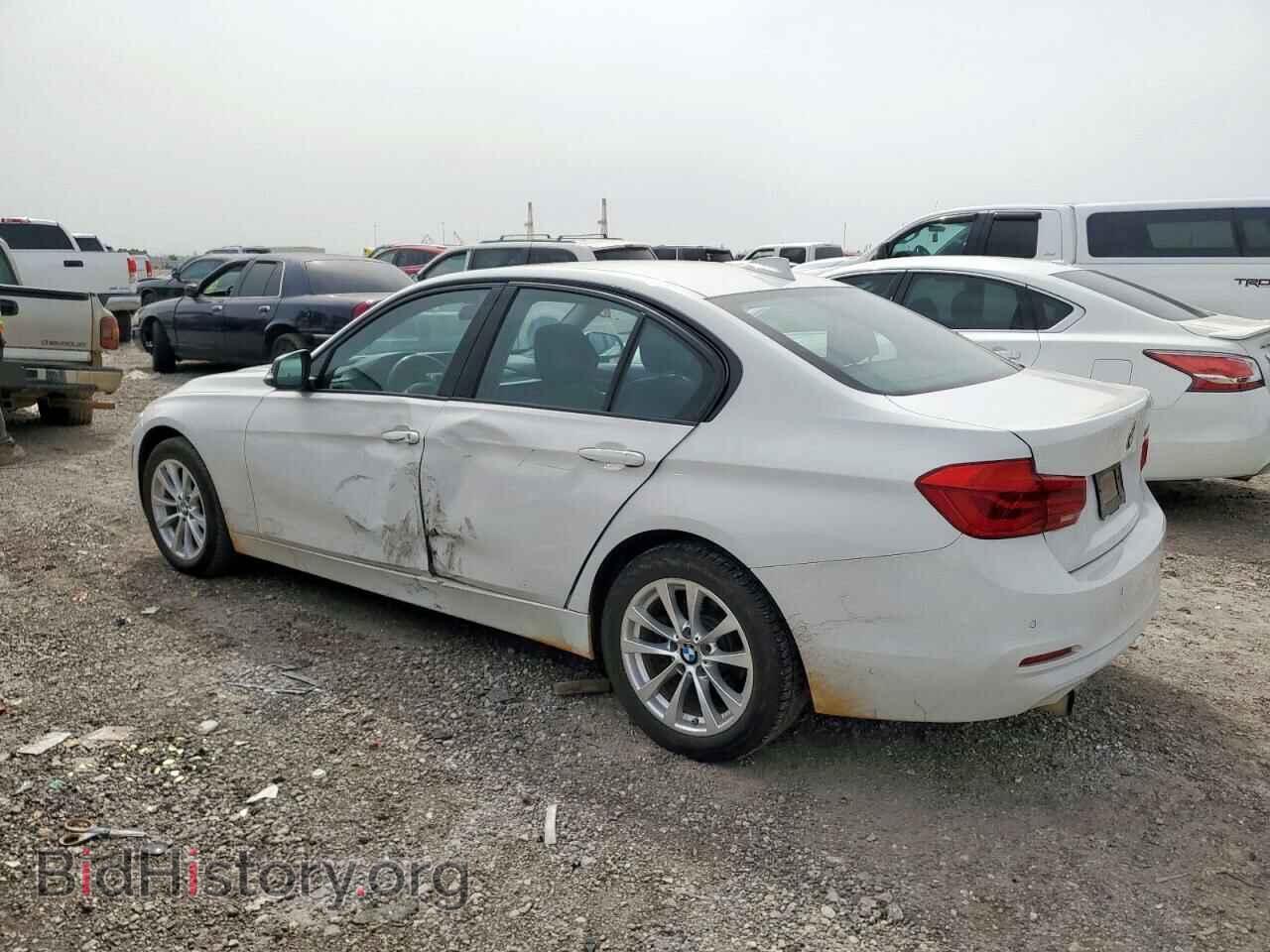 2016 BMW 3 SERIES - VIN: WBA8E1G58GNU11667 - Фото 3
