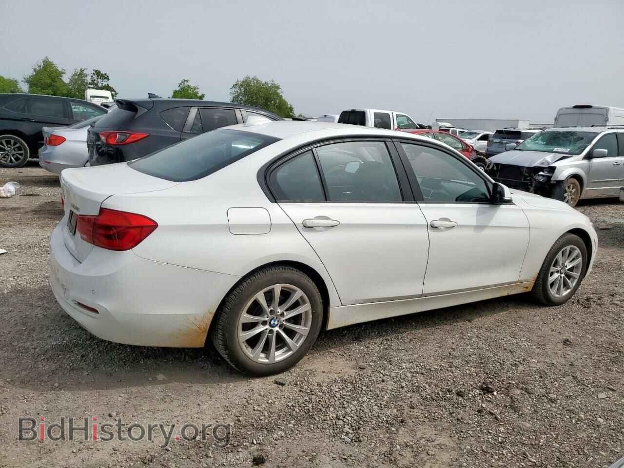 2016 BMW 3 SERIES - VIN: WBA8E1G58GNU11667 - Фото 4