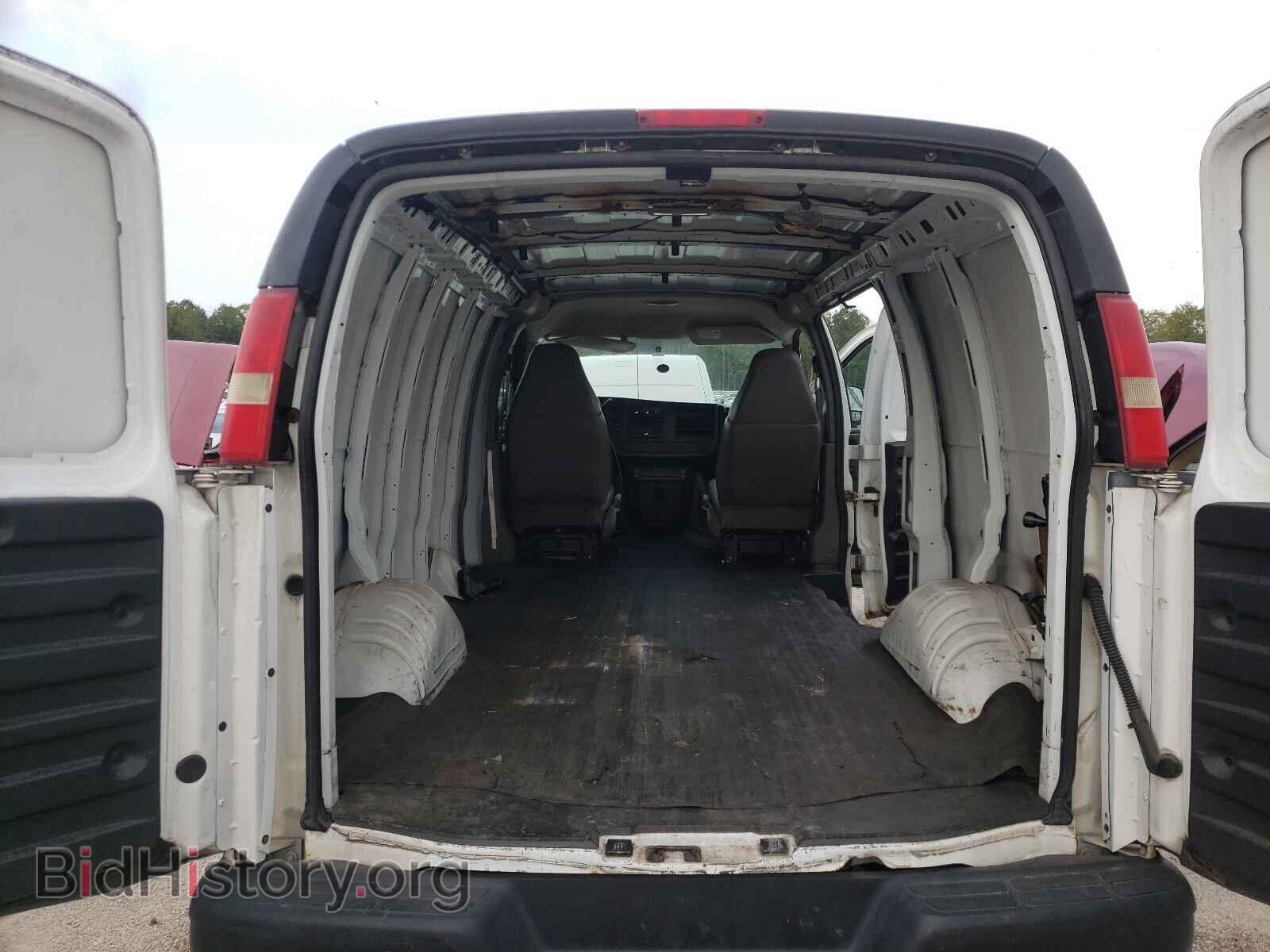 2010 CHEVROLET EXPRESS - VIN: 1GCUGADX8A1184366 - Фото 9