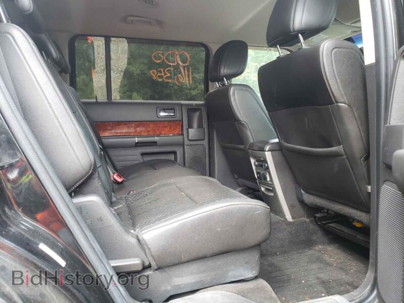 2010 Ford FLEX (VIN 2FMHK6DT4ABA33924) — photo 6 of 10