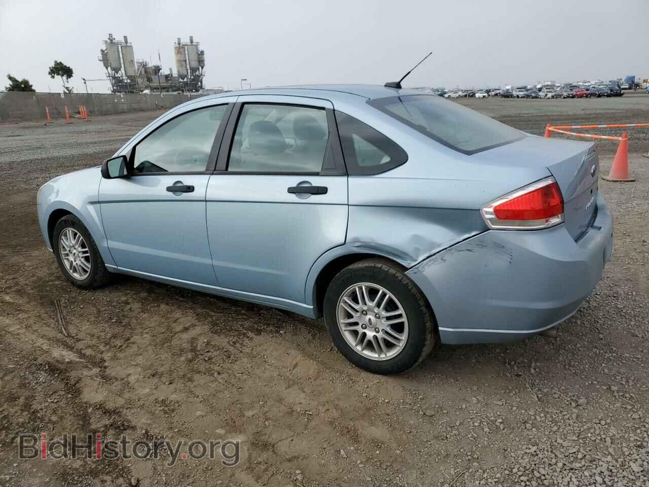 2009 FORD FOCUS - VIN: 1FAHP35N29W185088 - Фото 2