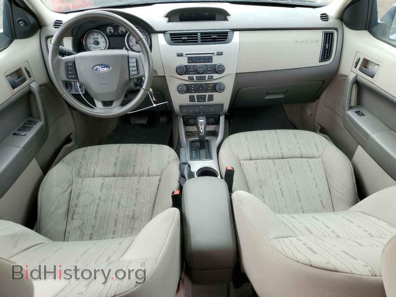 2009 FORD FOCUS - VIN: 1FAHP35N29W185088 - Фото 8