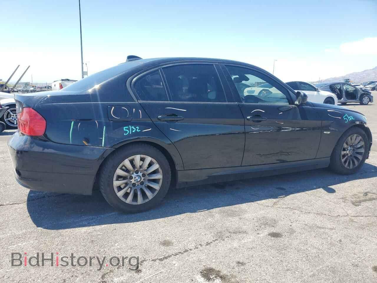 2009 BMW 3 SERIES - VIN: WBAPH57599NL79891 - Фото 3