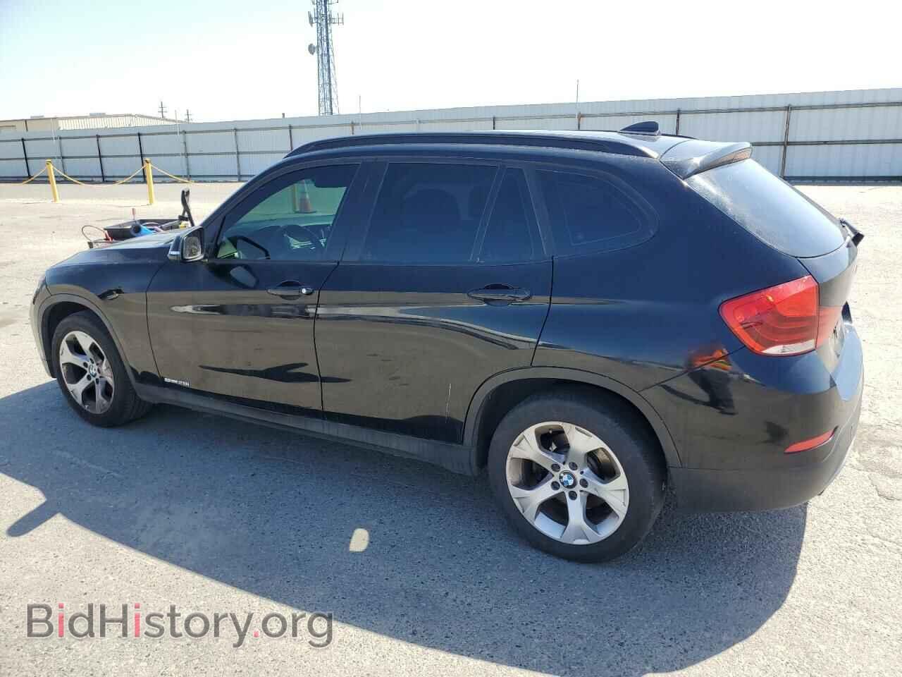2015 BMW X1 - VIN: WBAVM1C55FV316946 - Фото 2