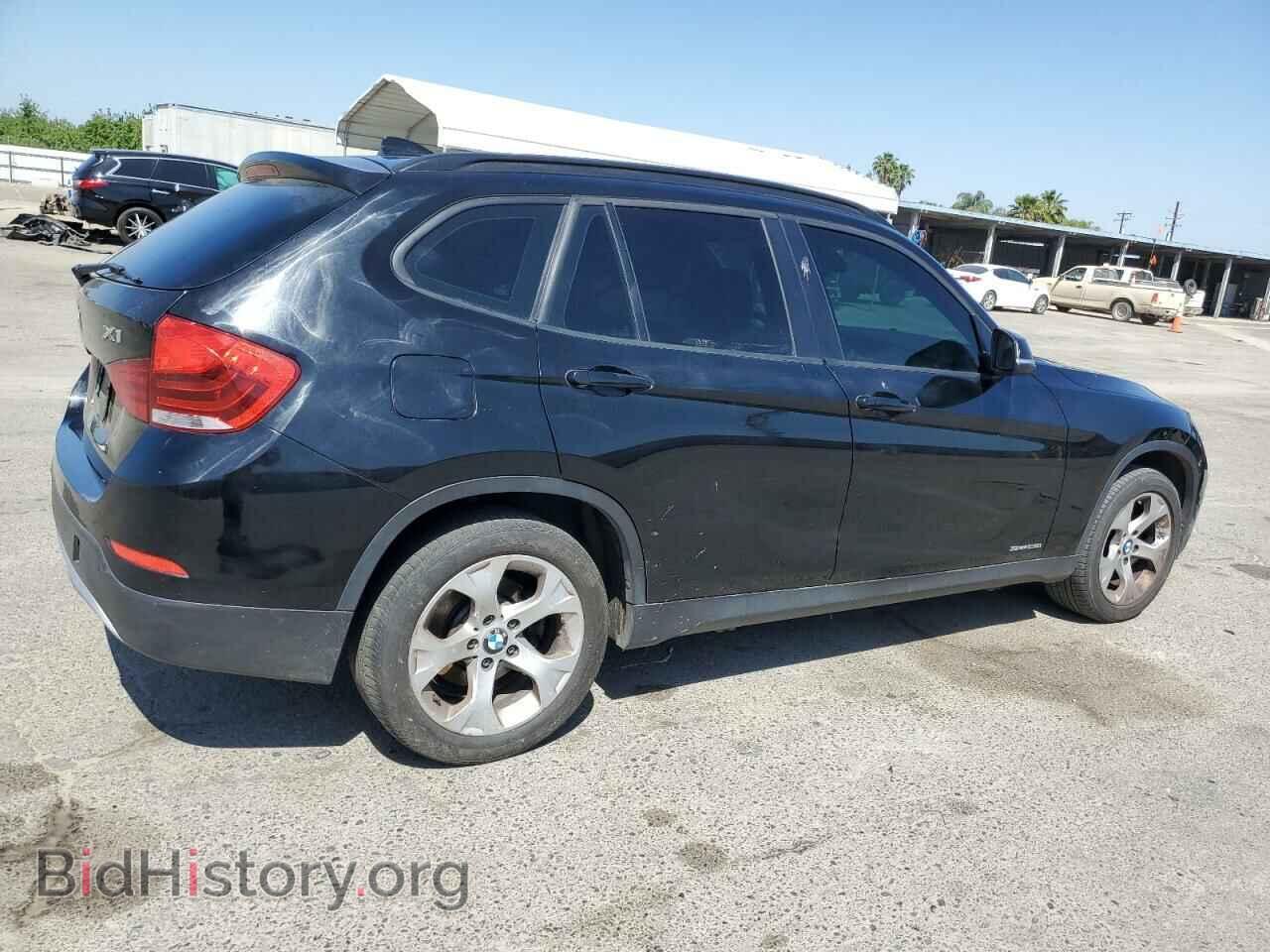 2015 BMW X1 - VIN: WBAVM1C55FV316946 - Фото 3