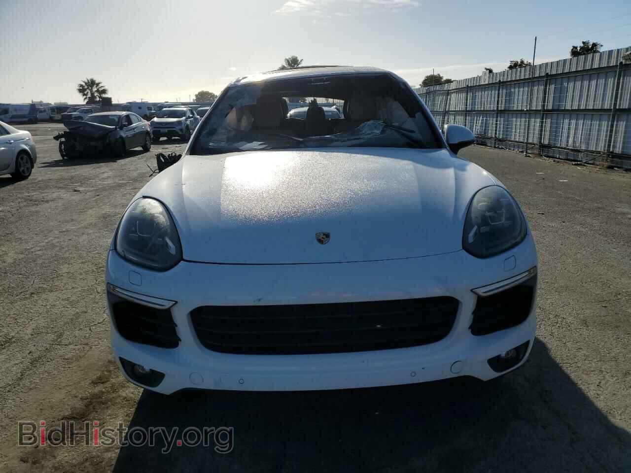 2017 PORSCHE CAYENNE - VIN: WP1AA2A29HKA90731 - Фото 5