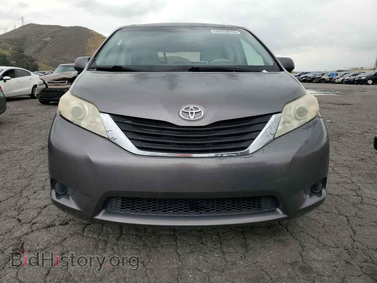 2011 TOYOTA All Models - VIN: 5TDKK3DC8BS027844 - Фото 5