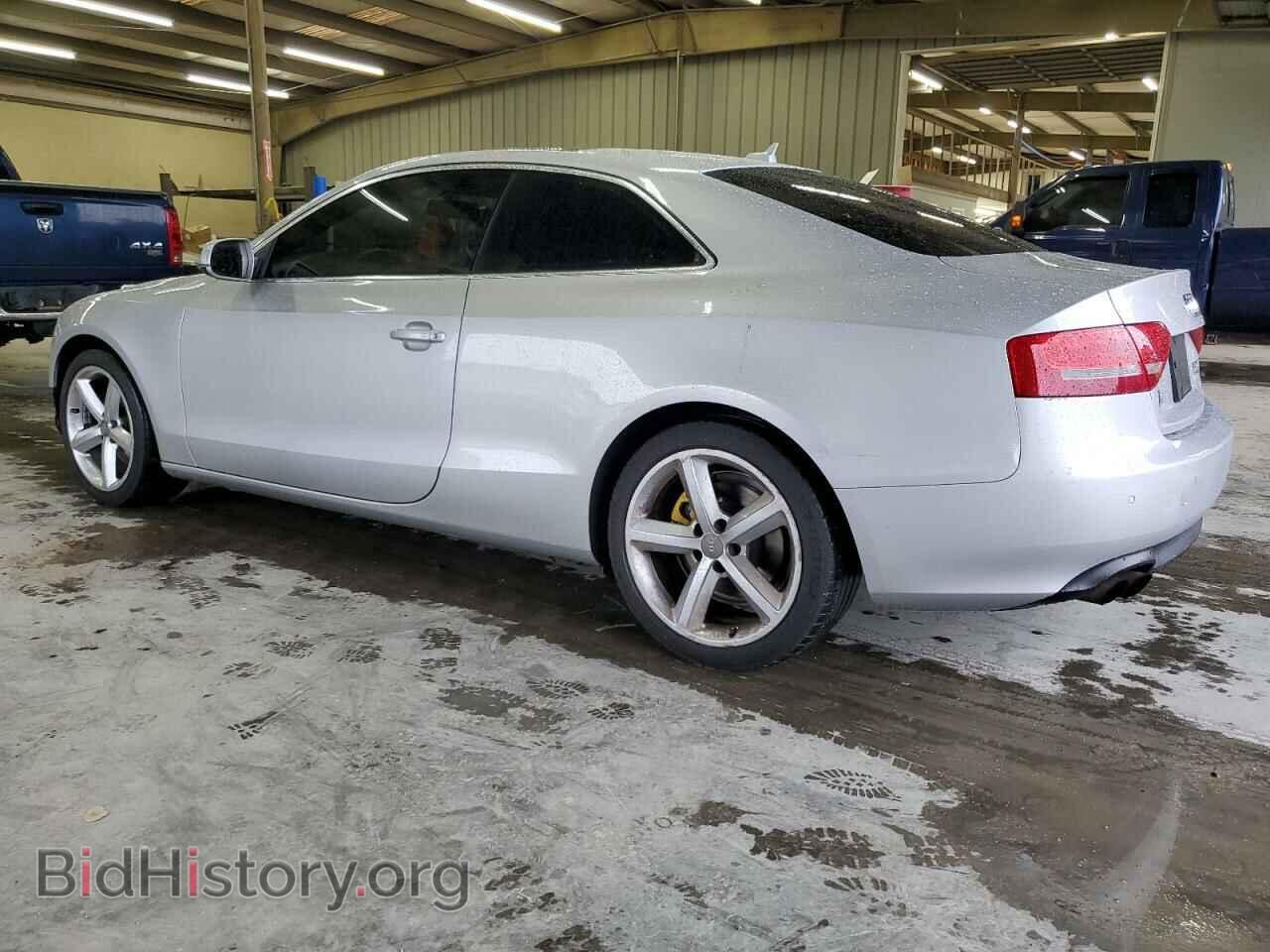 2010 AUDI A5 - VIN: WAULFAFR0AA074938 - Фото 2