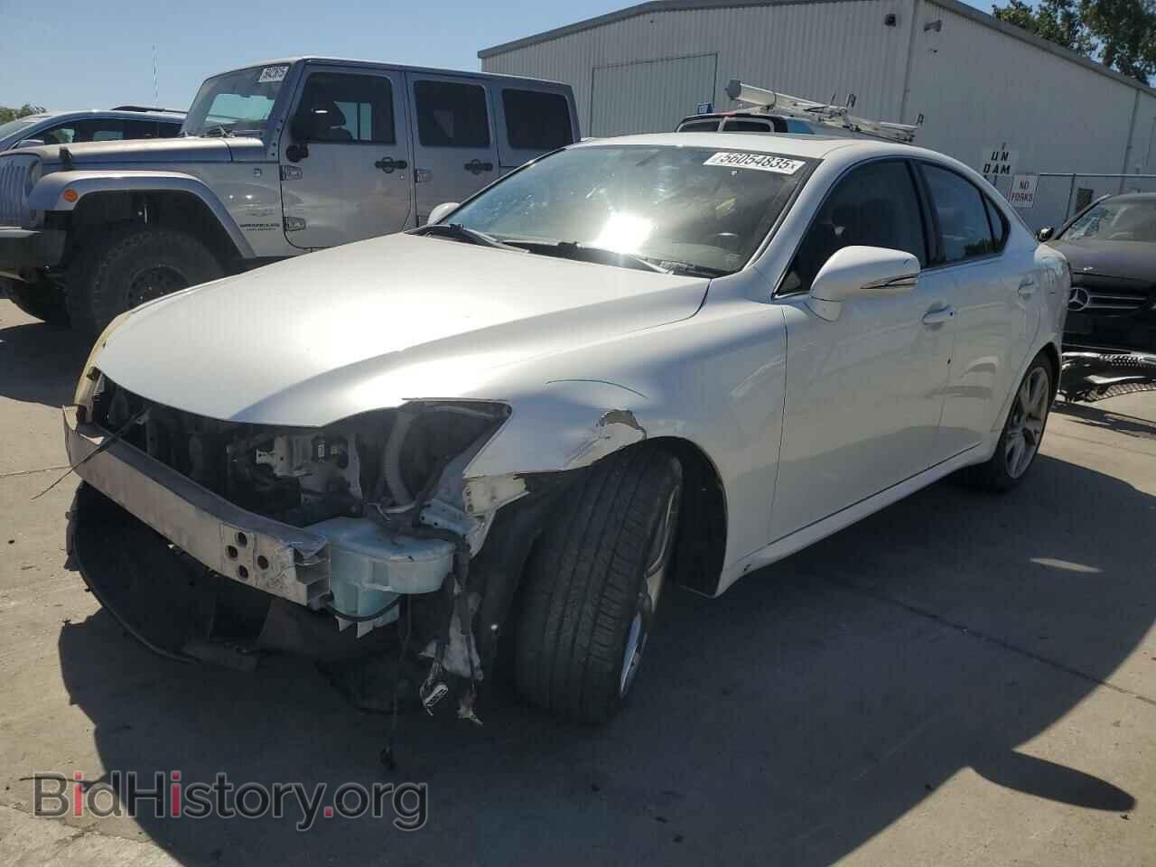 Photo JTHBF5C25A5118033 - LEXUS IS 2010