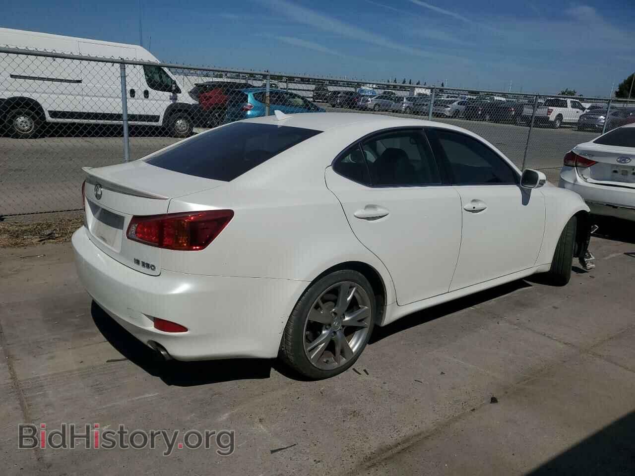 2010 LEXUS IS - VIN: JTHBF5C25A5118033 - Photo 3