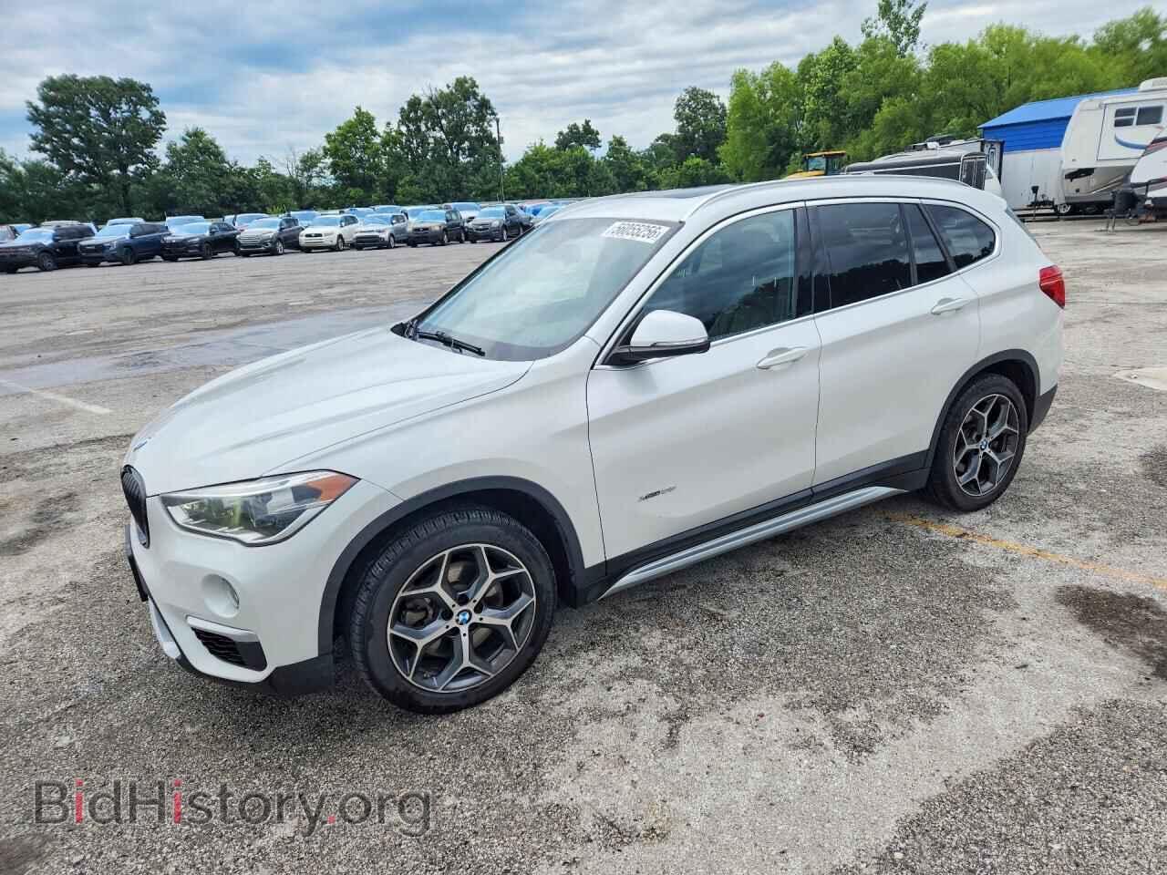 Фотография WBXHT3C32H5F78977 - BMW X1 2017