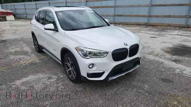 2017 BMW X1 - VIN: WBXHT3C32H5F78977 - Фото 14