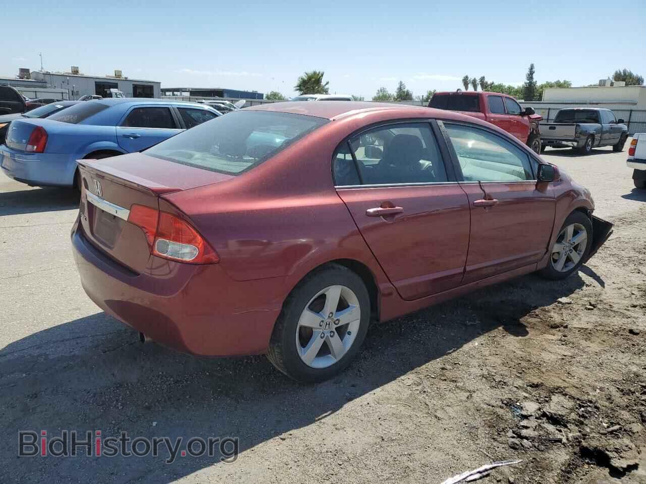 2010 HONDA CIVIC - VIN: 2HGFA1F60AH520268 - Фото 3