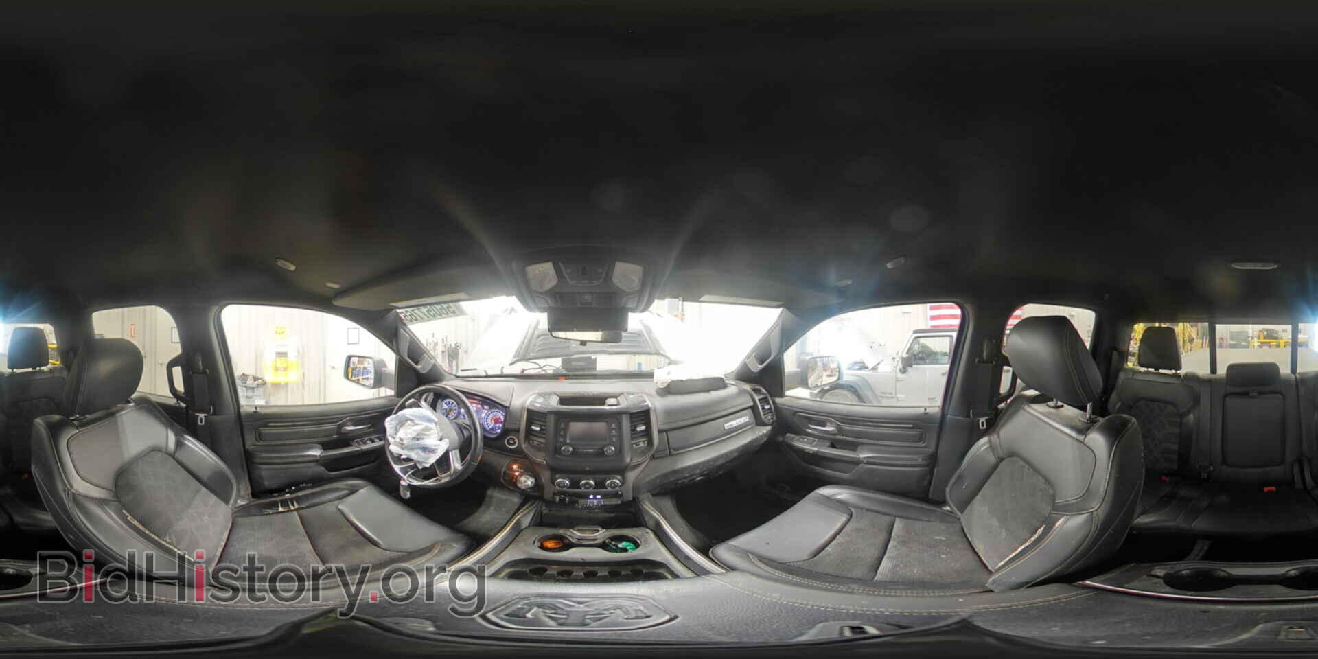 2020 RAM 1500 - VIN: 1C6SRFET9LN307198 - Фото 15