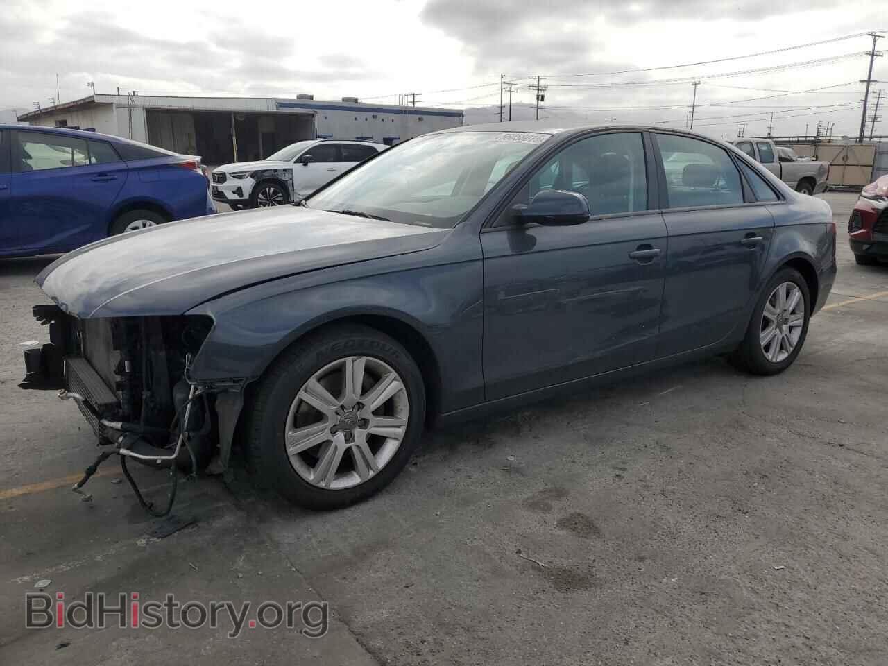 Фотография WAUAFAFLXAN056054 - AUDI A4 2010