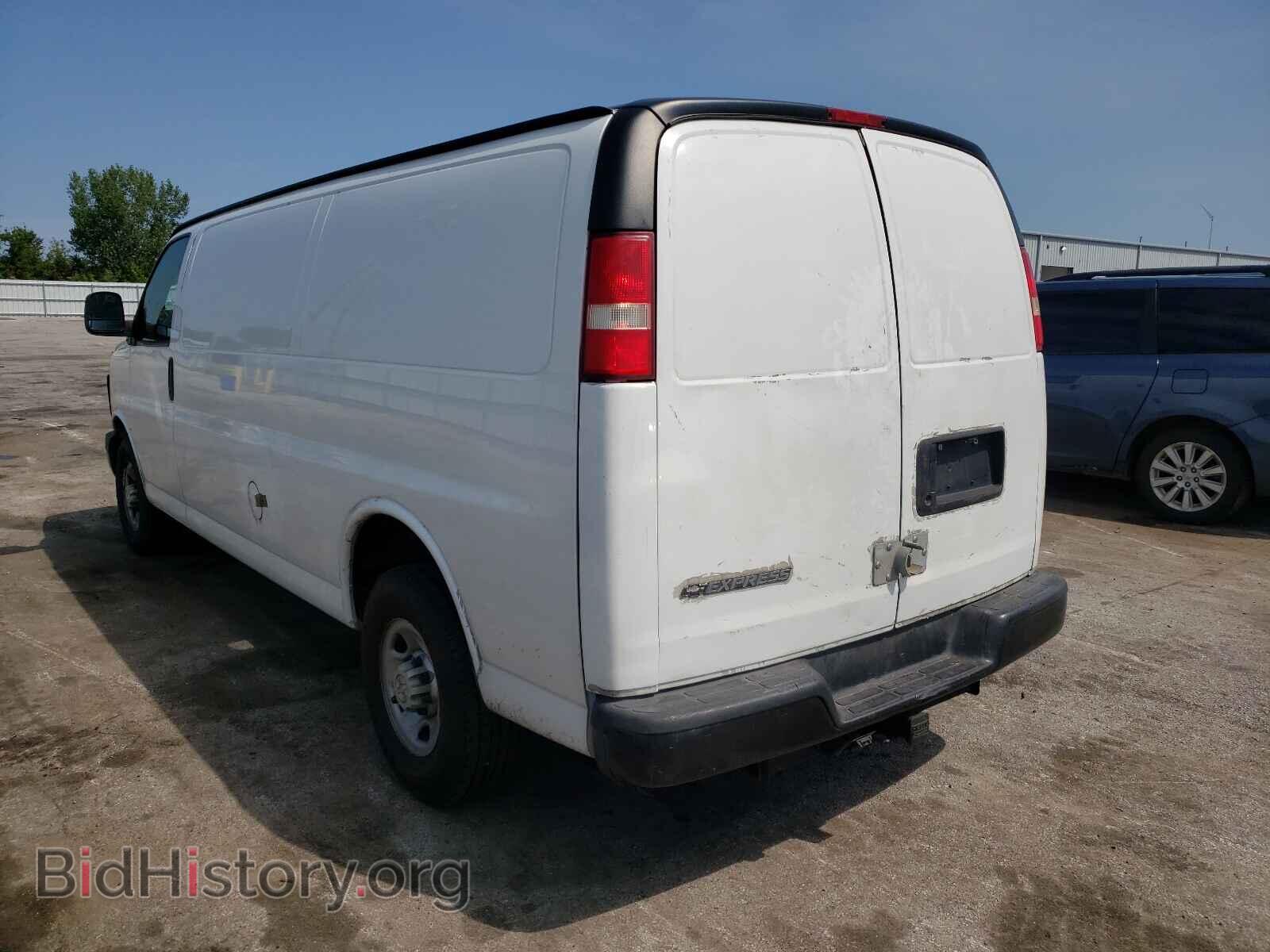 2008 CHEVROLET EXPRESS - VIN: 1GCHG39C381230537 - Фото 3