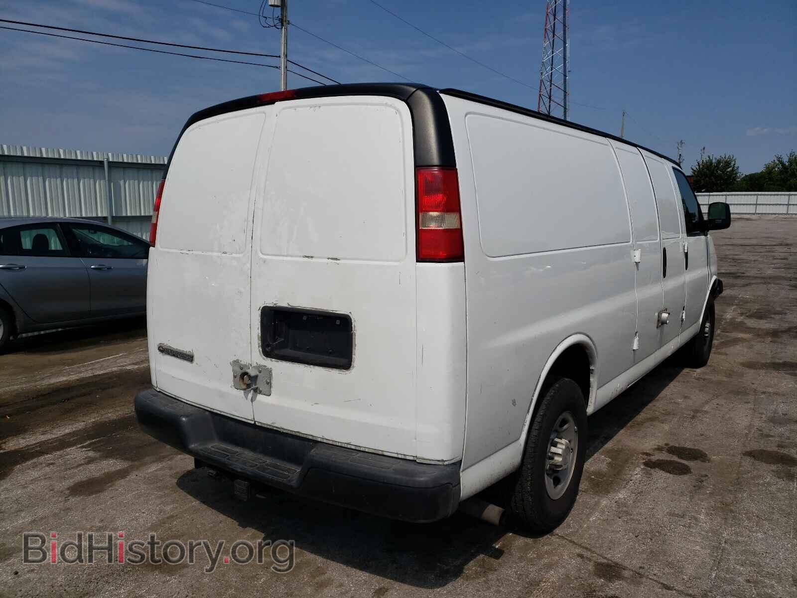 2008 CHEVROLET EXPRESS - VIN: 1GCHG39C381230537 - Фото 4