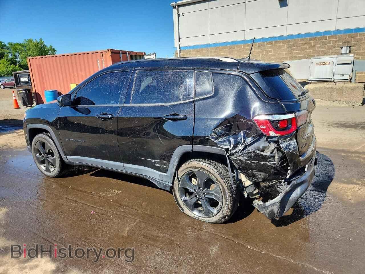2019 JEEP COMPASS - VIN: 3C4NJDBB9KT818051 - Фото 2