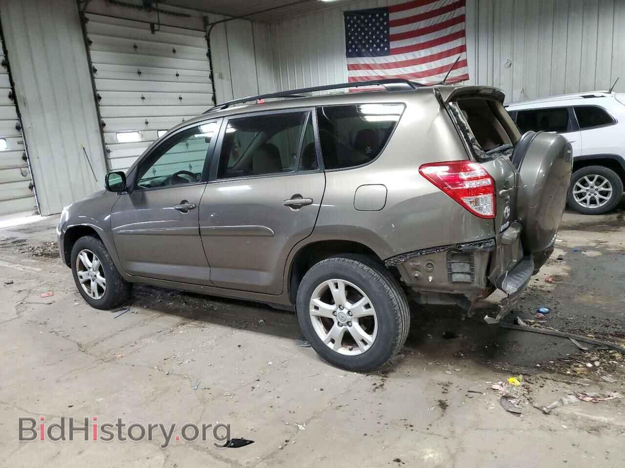 2011 TOYOTA RAV4 - VIN: JTMBF4DVXBD043079 - Фото 2