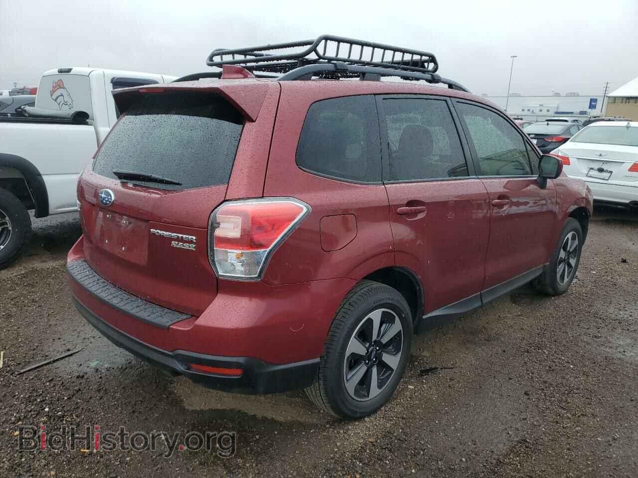 2017 SUBARU FORESTER - VIN: JF2SJAECXHH510000 - Фото 4