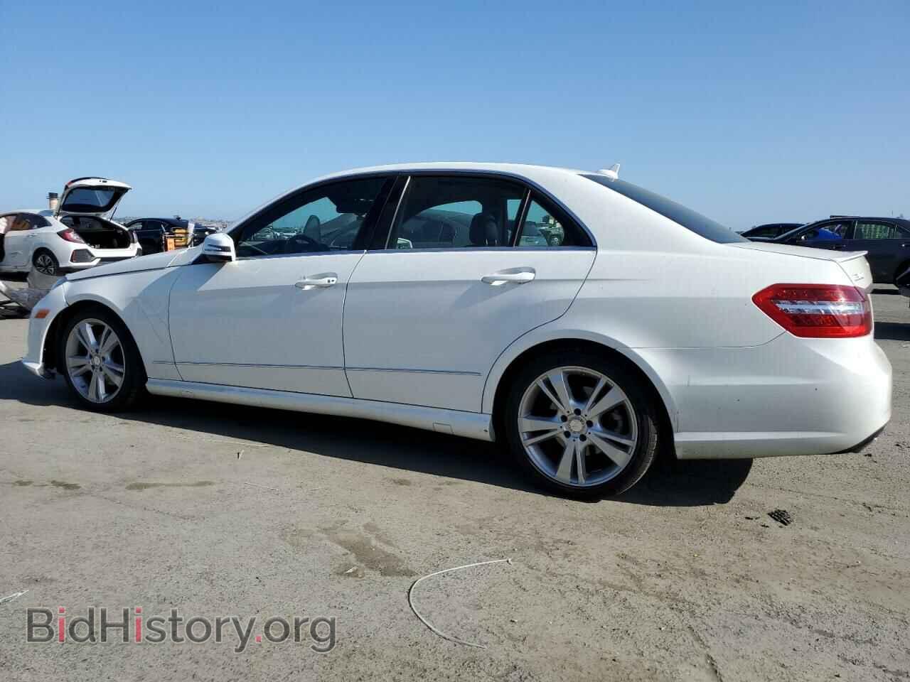 2013 MERCEDES-BENZ E-CLASS - VIN: WDDHF5KBXDA760097 - Фото 2
