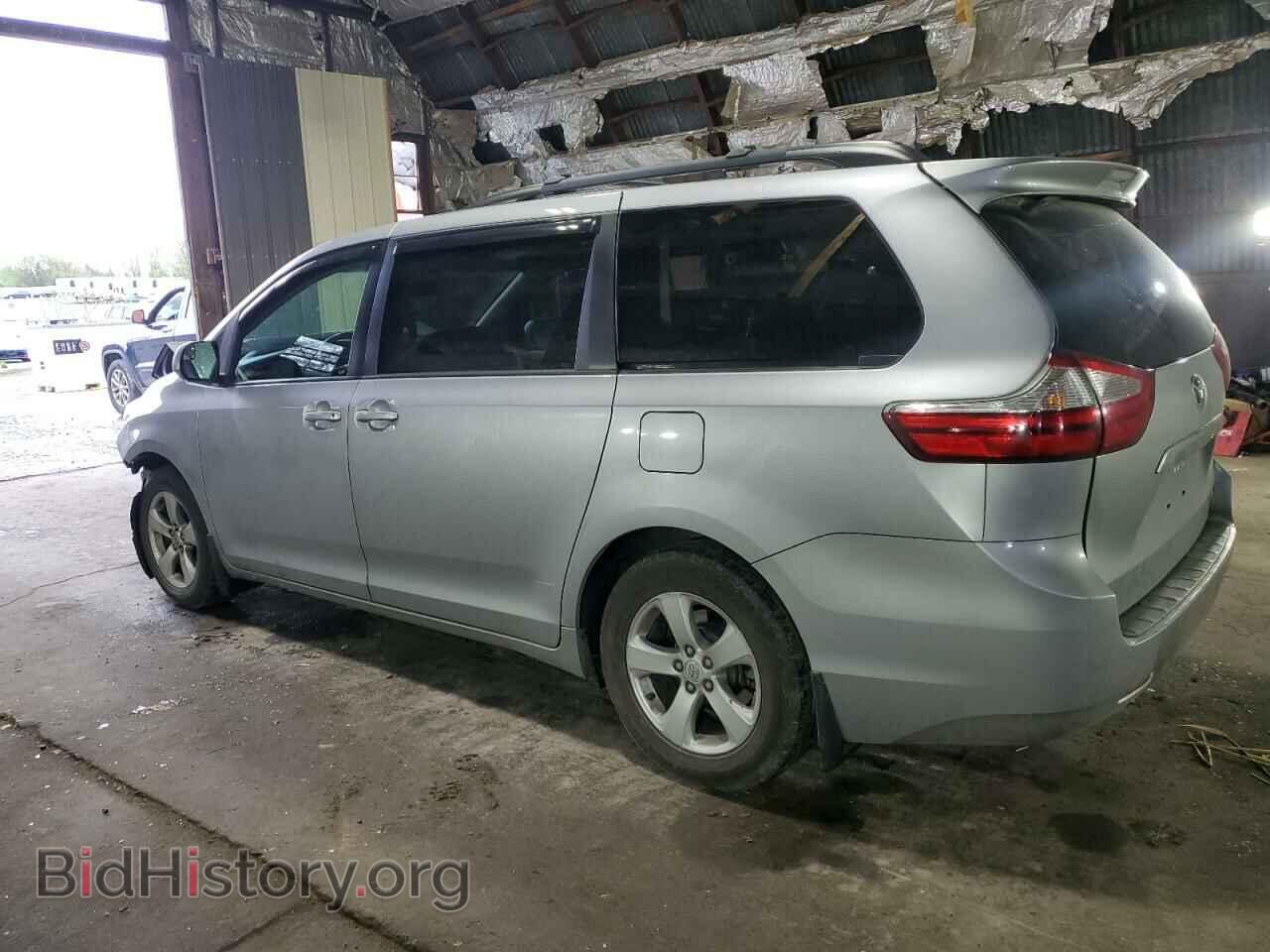 2017 TOYOTA All Models - VIN: 5TDKZ3DC9HS789021 - Фото 2