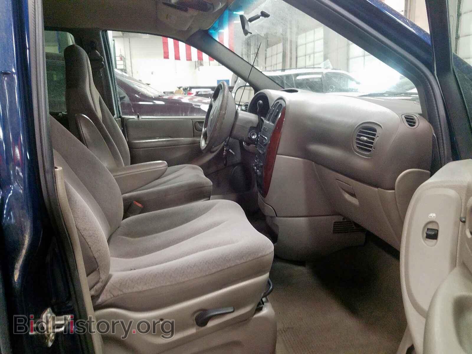 2003 CHRYSLER TOWN & COU - VIN: 2C4GP443X3R118024 - Фото 5
