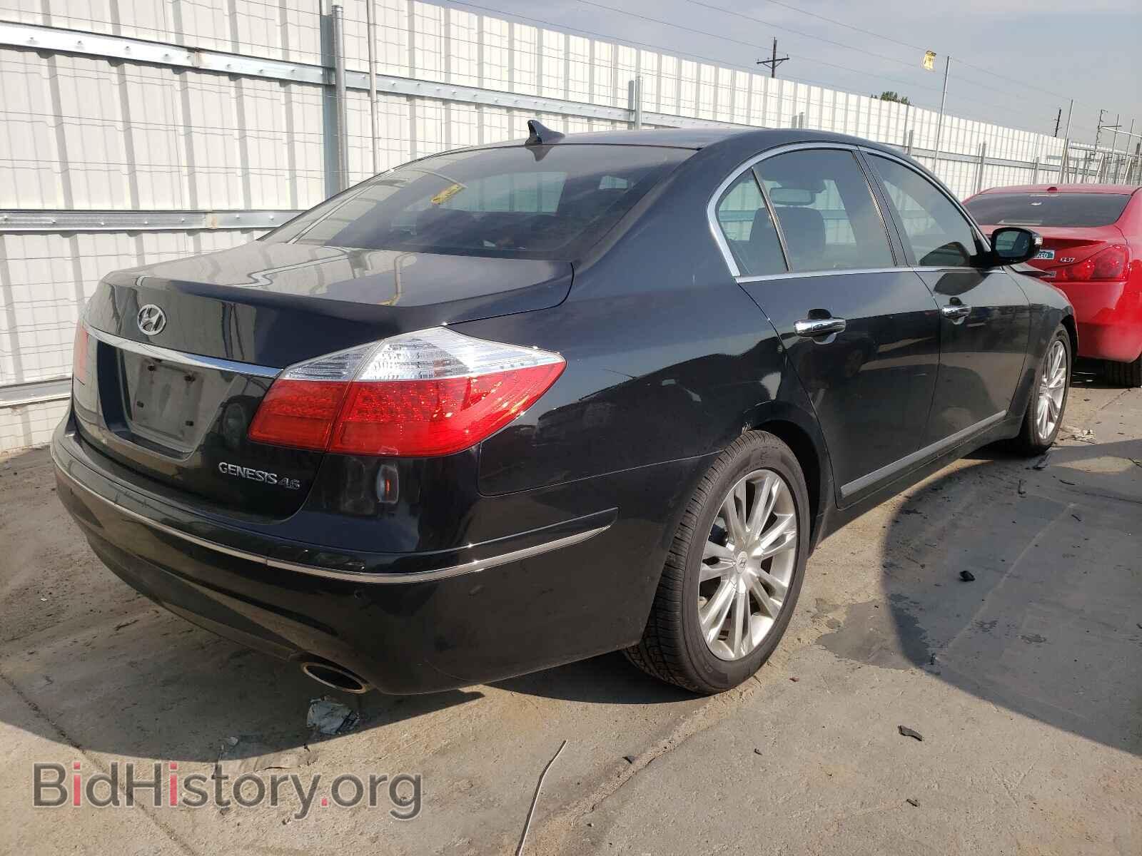 2011 HYUNDAI GENESIS - VIN: KMHGC4DF7BU120946 - Фото 4