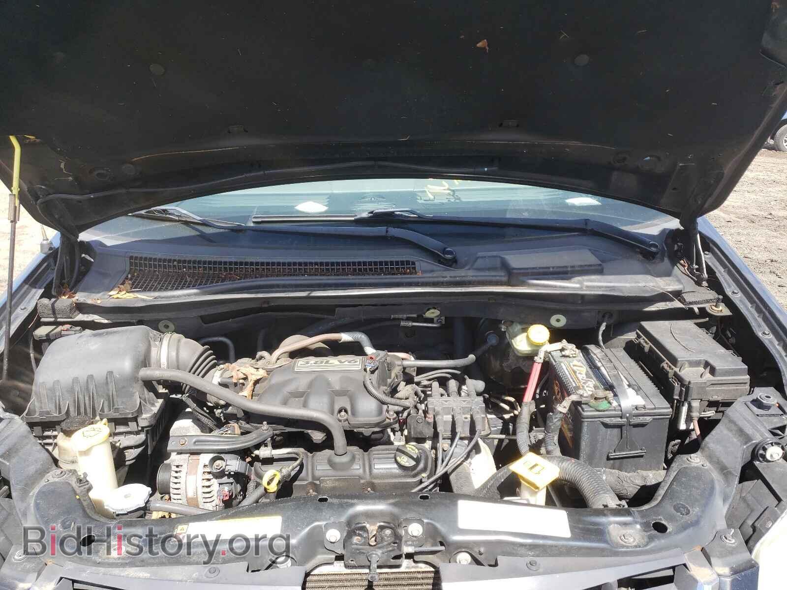 2008 CHRYSLER MINIVAN - VIN: 2A8HR54P08R758251 - Фото 7