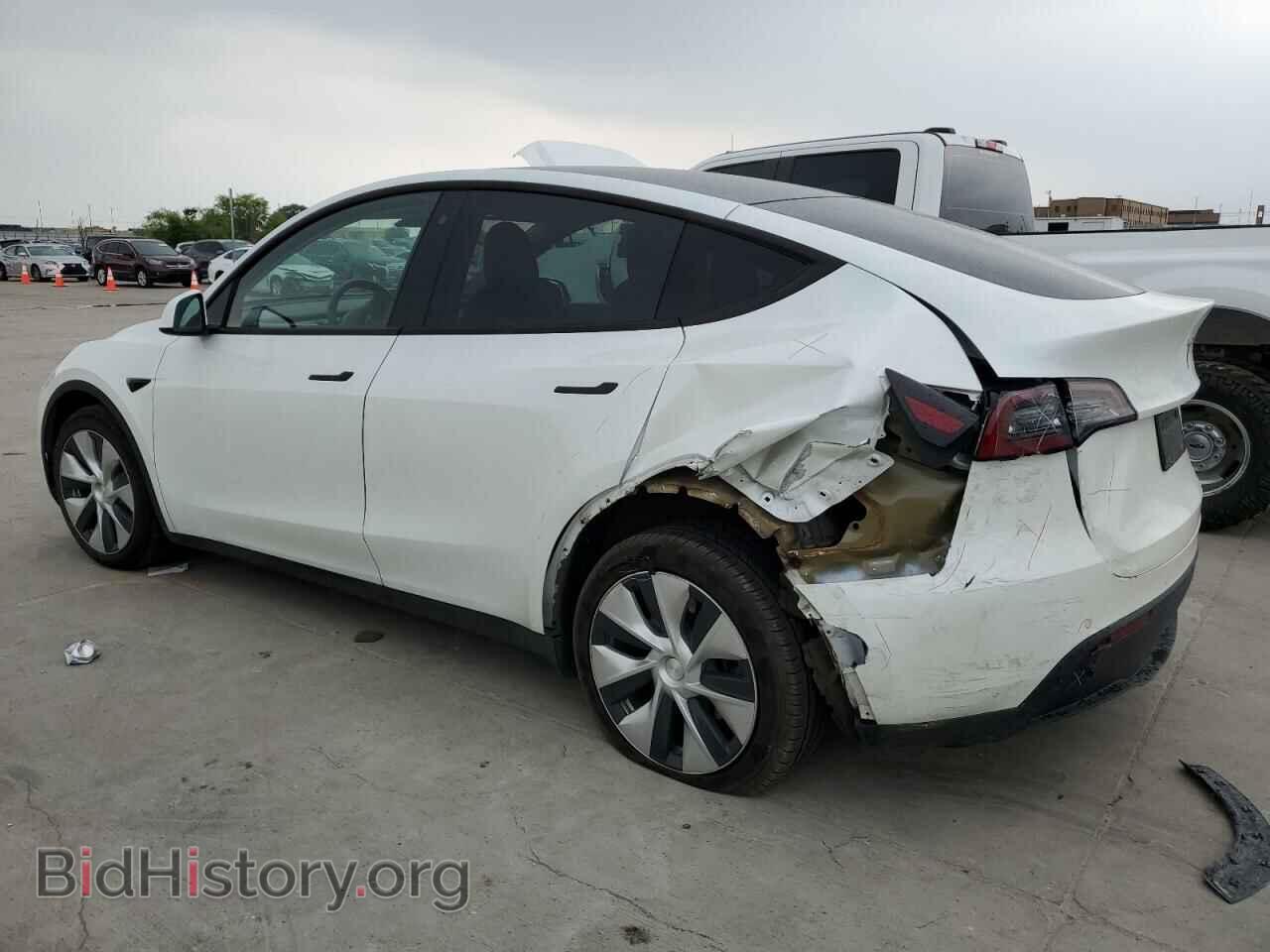 2020 TESLA MODEL Y - VIN: 5YJYGDEE4LF028206 - Фото 2