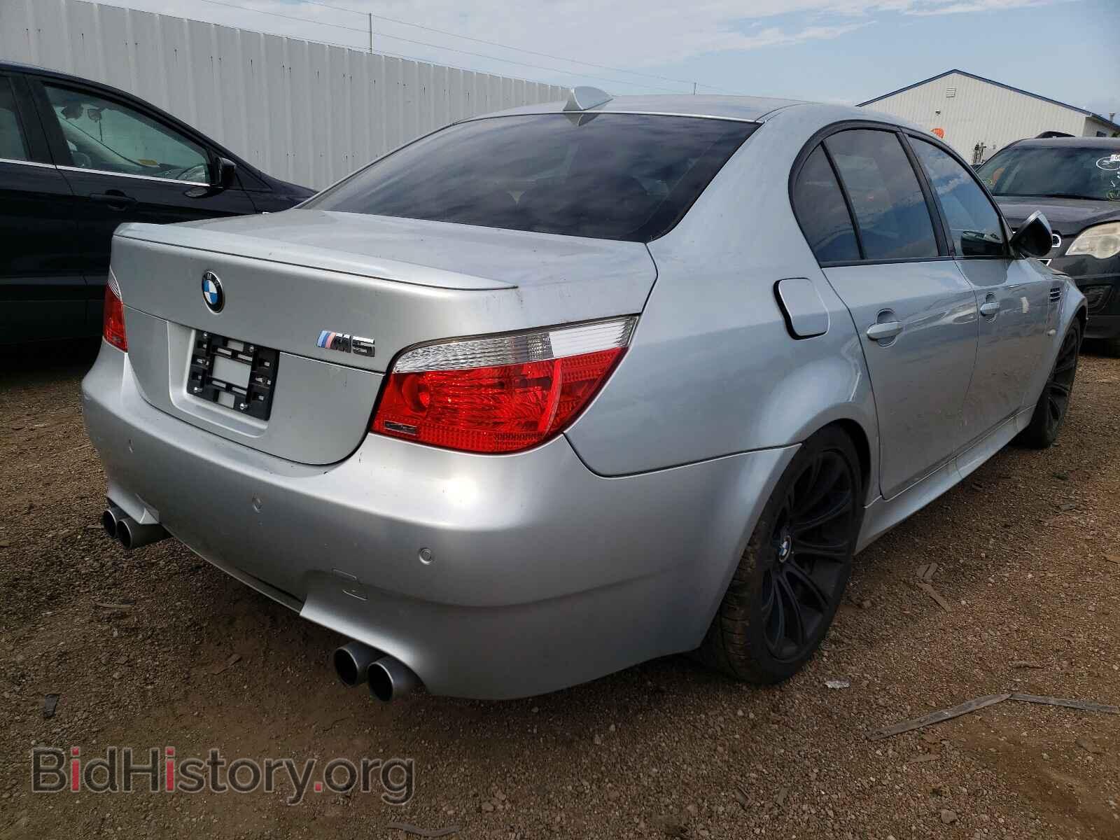 2006 BMW M5 - VIN: WBSNB93506B584613 - Фото 4