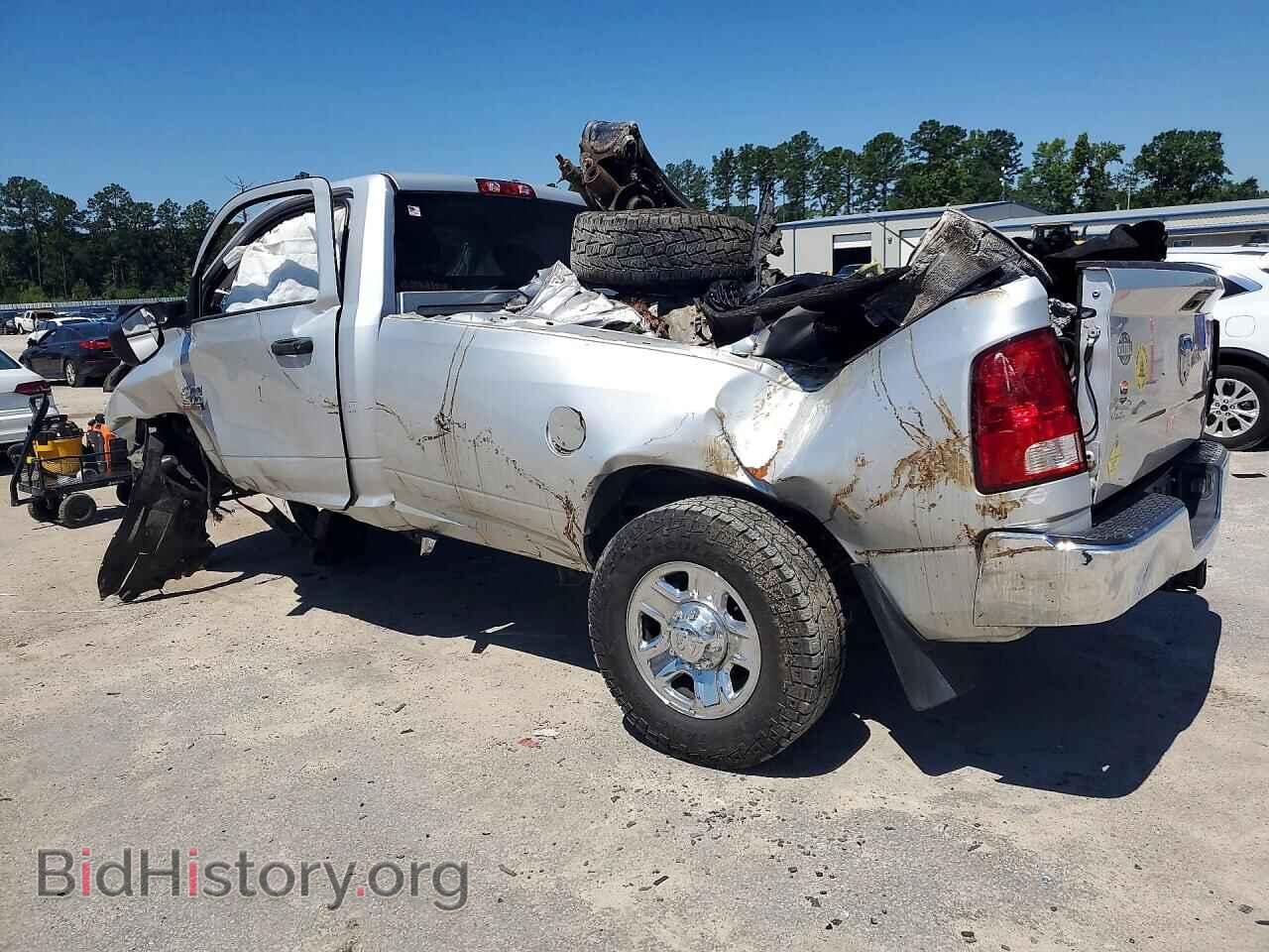 2018 RAM 2500 - VIN: 3C6MR5AJ5JG221321 - Photo 2