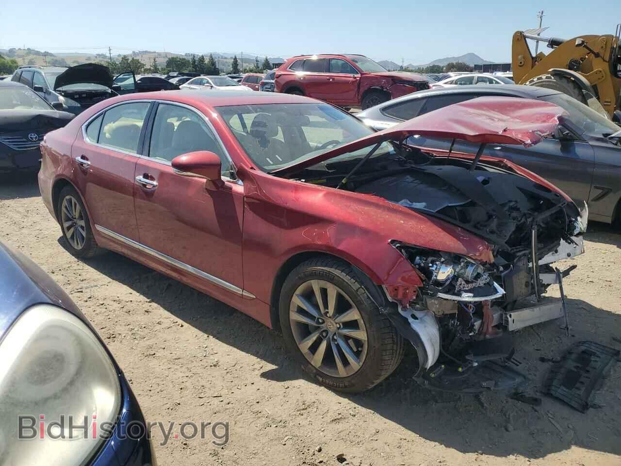 2013 LEXUS LS460 - VIN: JTHBL5EF2D5124370 - Photo 4