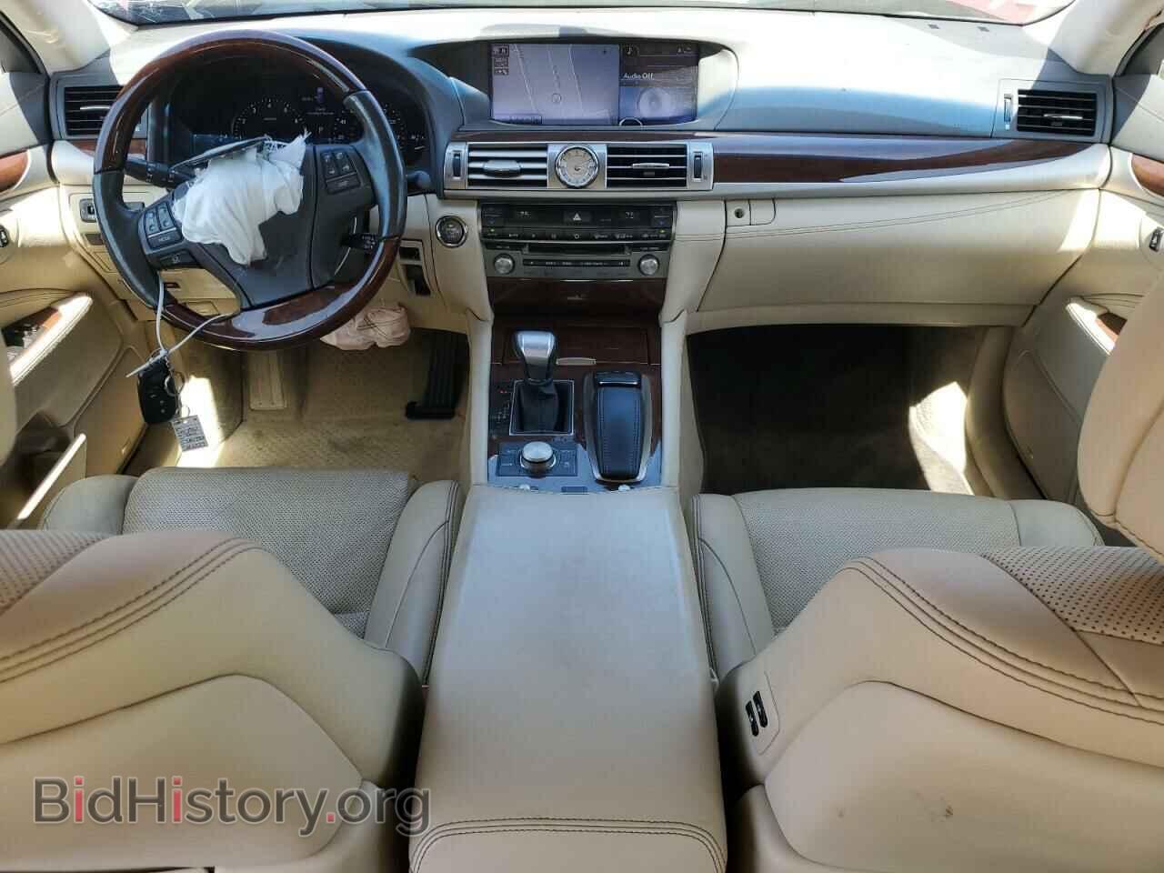 2013 LEXUS LS460 - VIN: JTHBL5EF2D5124370 - Photo 8