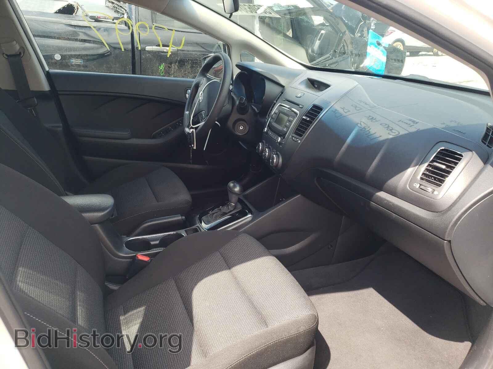 2017 KIA FORTE - VIN: 3KPFK4A75HE142905 - Фото 5