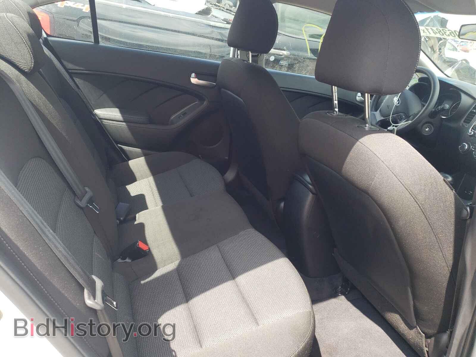 2017 KIA FORTE - VIN: 3KPFK4A75HE142905 - Фото 6
