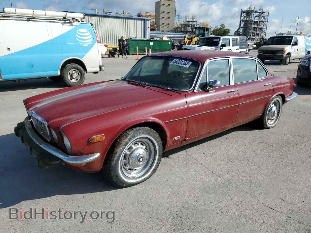 Photo UE2T51693BW - JAGUAR XJ6 1974
