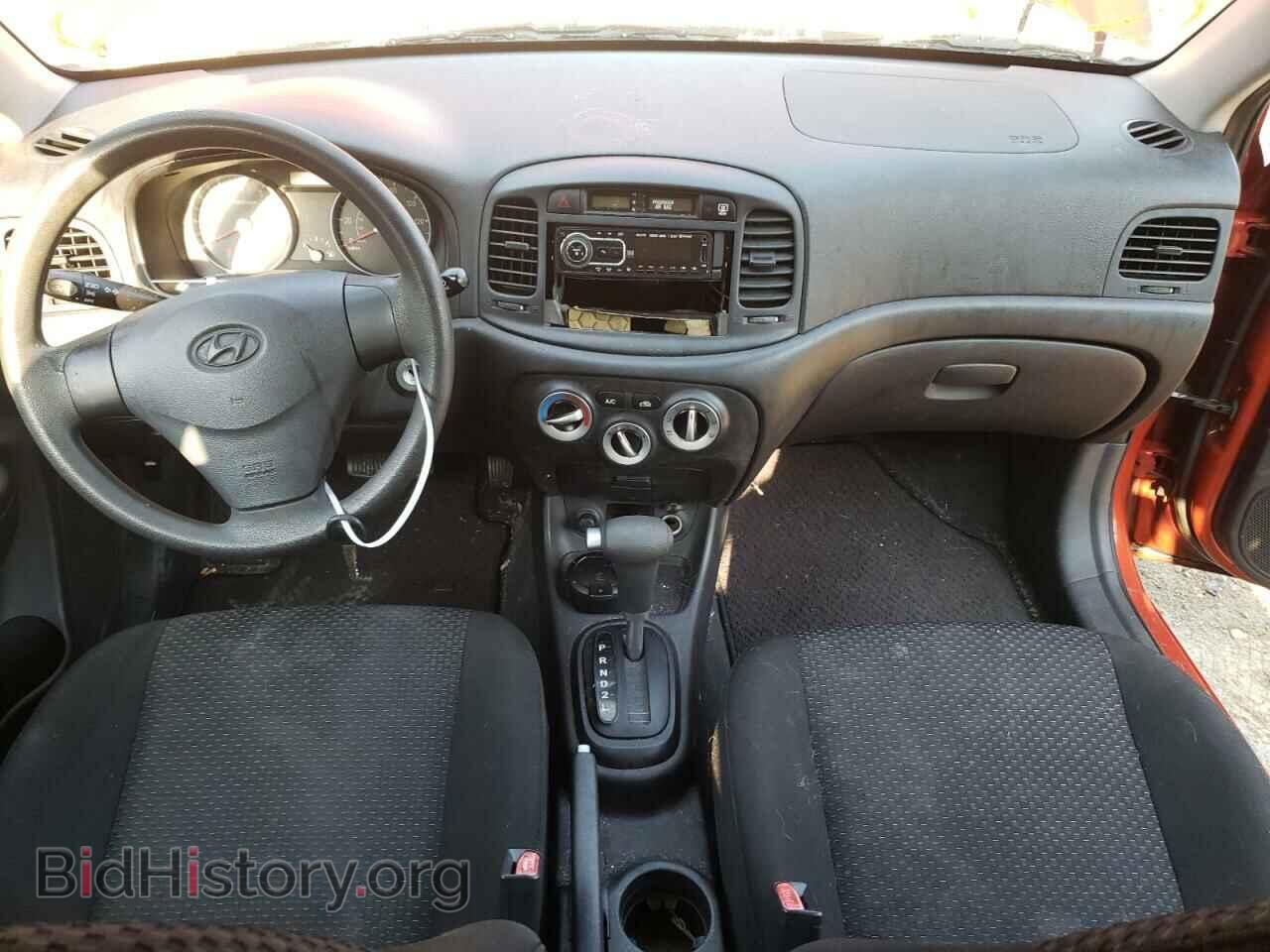 2008 HYUNDAI ACCENT - VIN: KMHCM36C28U056414 - Фото 9