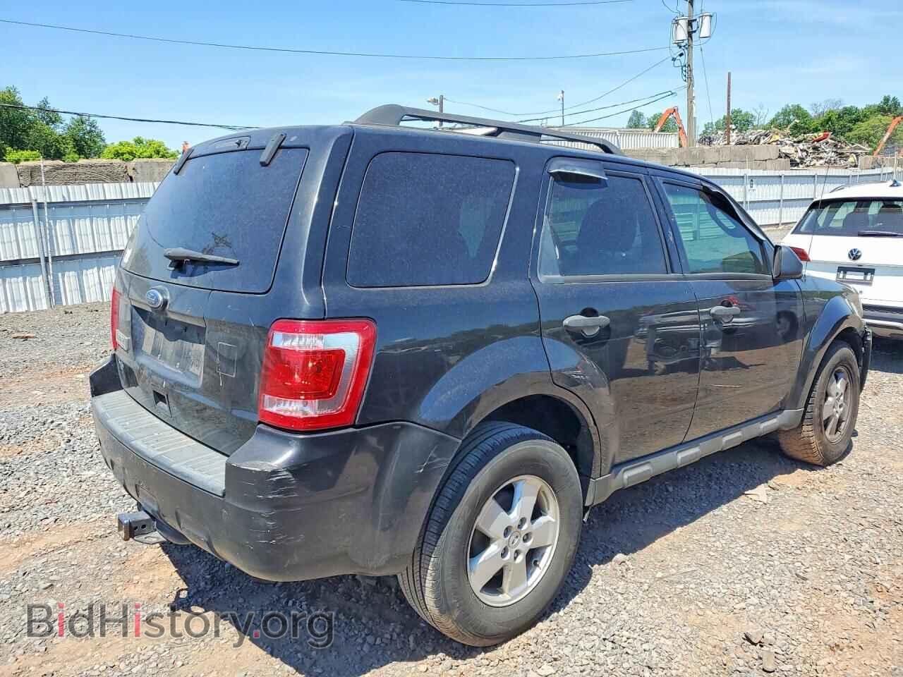 2010 FORD ESCAPE - VIN: 1FMCU0D77AKC41208 - Фото 3