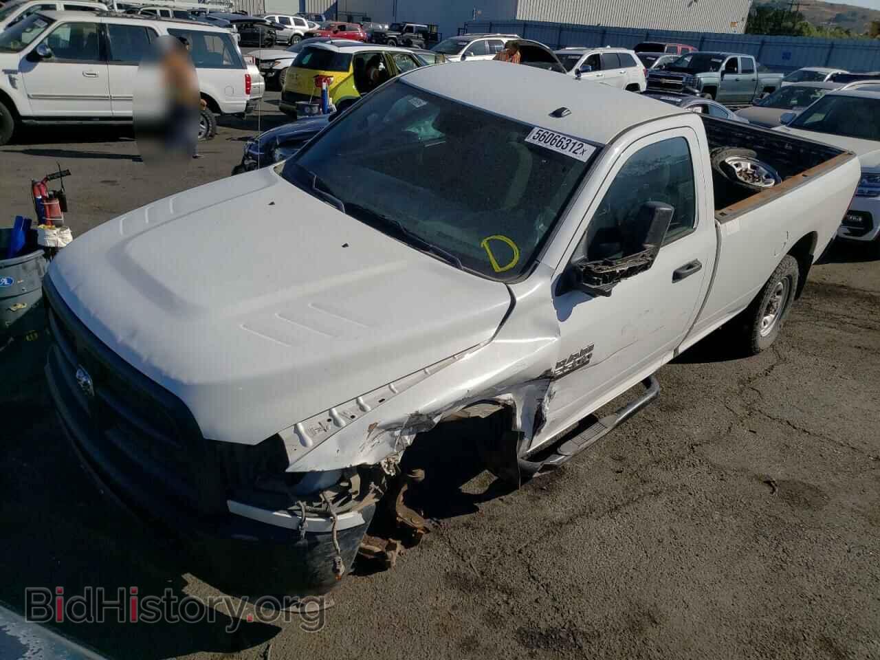 2015 RAM 2500 - VIN: 3C6MR5AL0FG614300 - Фото 2