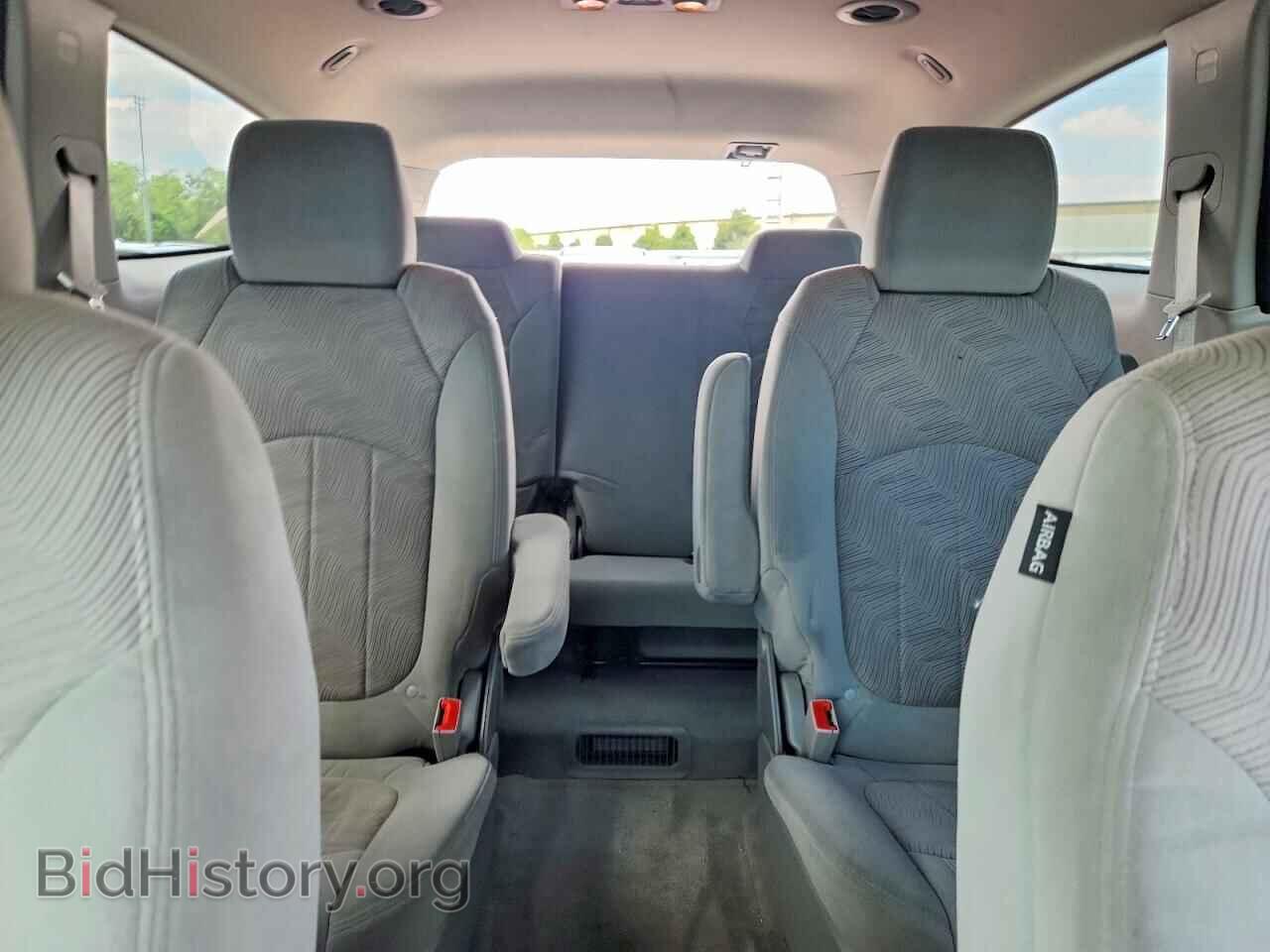 2017 BUICK ENCLAVE - VIN: 5GAKRAKD7HJ109809 - Photo 10