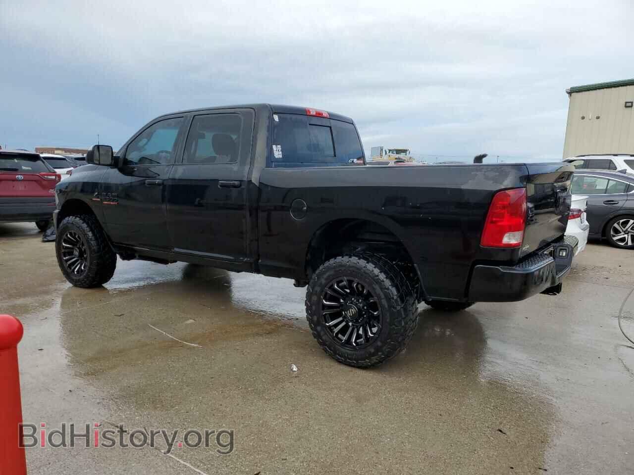 2016 RAM All Models - VIN: 3C6UR5DL4GG235748 - Фото 2