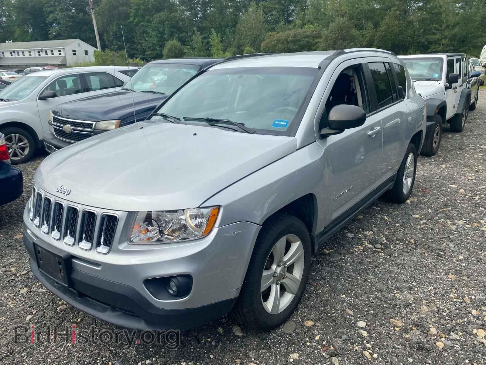 Фотография 1C4NJDBB9CD520526 - JEEP COMPASS 2012