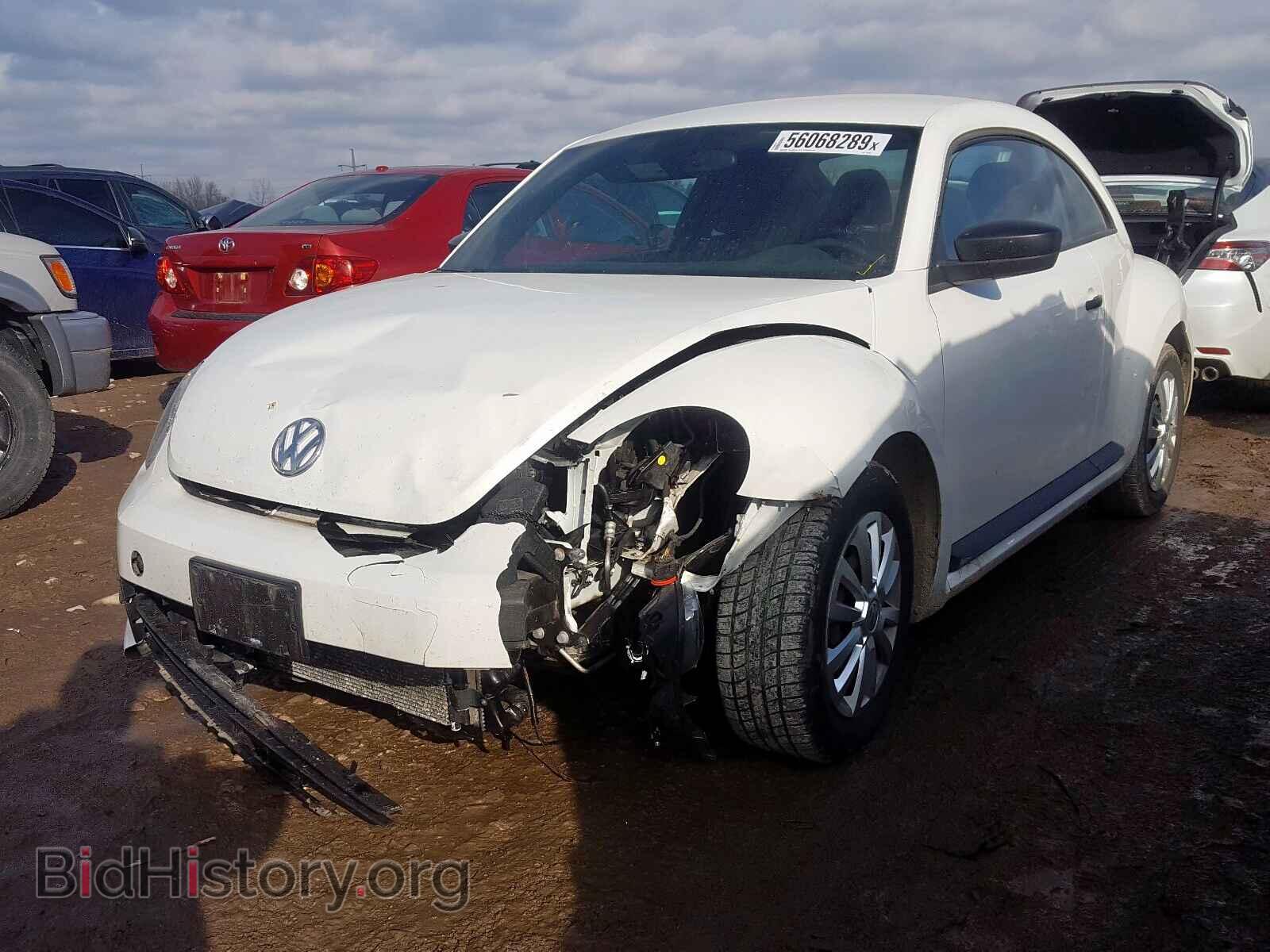2012 VOLKSWAGEN BEETLE - VIN: 3VWFP7AT1CM623097 - Фото 2