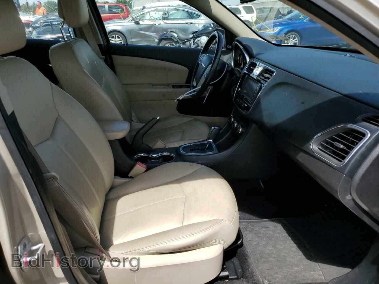 2013 CHRYSLER 200 - VIN: 1C3CCBCGXDN585854 - Фото 5