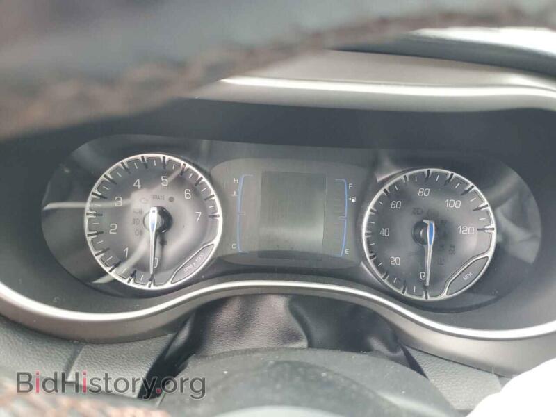 2020 Chrysler PACIFICA (VIN 2C4RC1BG4LR182004) — photo 9 of 13