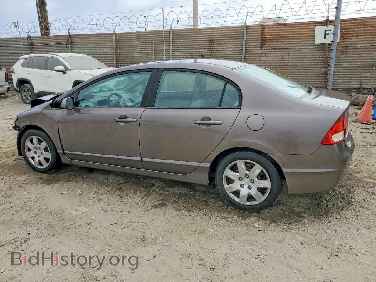 2011 HONDA CIVIC - VIN: 19XFA1F54BE013067 - Фото 2